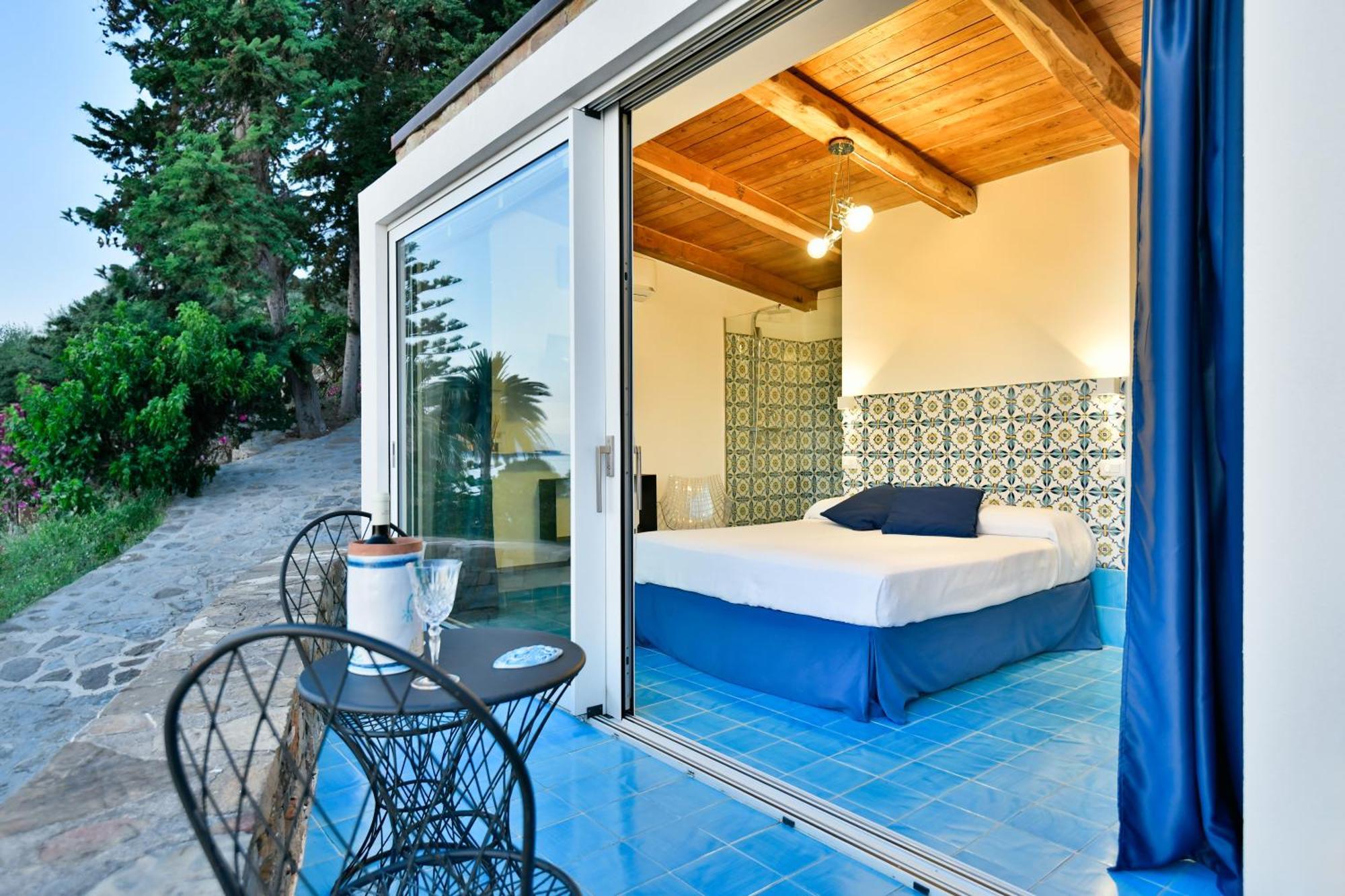 Albeca Boutique - Relais De Charme Sul Mare Bed and breakfast